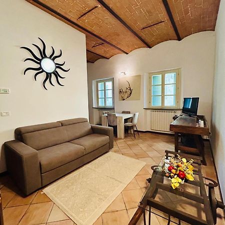 Elisia Apartment Terricciola Exterior photo